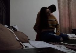 mientras-el-marido-trabaja-ella-disfruta